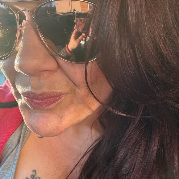 Meet your Posher, Rachael - Picture 1 of 1